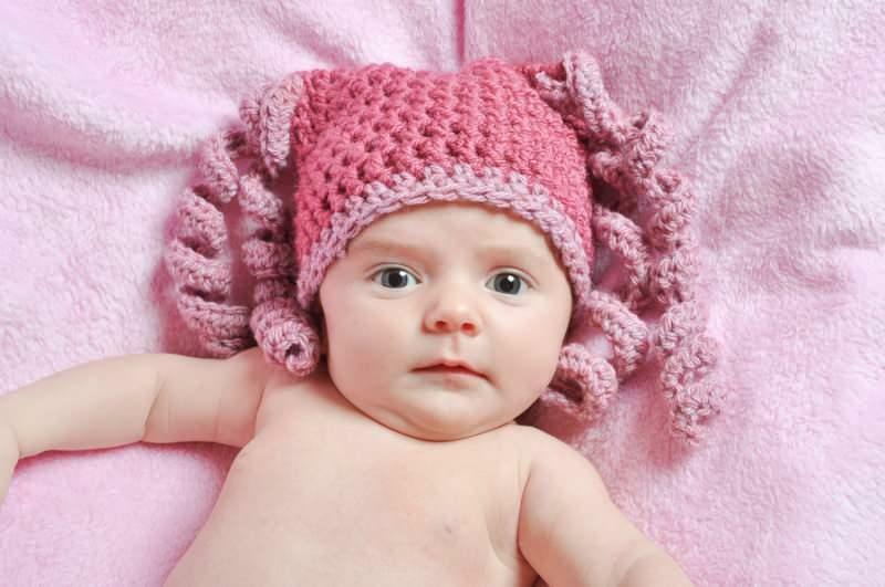 איך להכין את כובע סריגת התינוק הכי יפה?