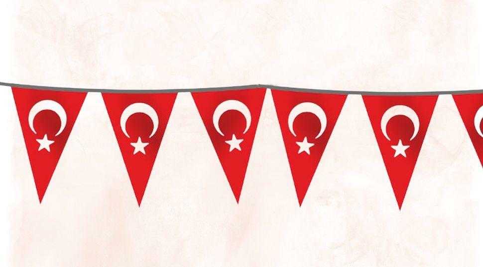 משולש קישוט מחרוזת Özgüvenal דגל טורקיה