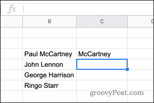 טקסט חולץ ב-Google Sheets