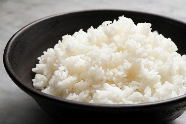  האם יש להשרות את האורז במים או לא