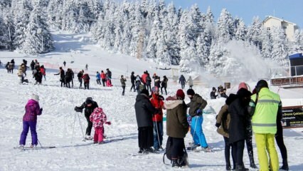 עובי השלג עלה על מטר ב- Uludağ