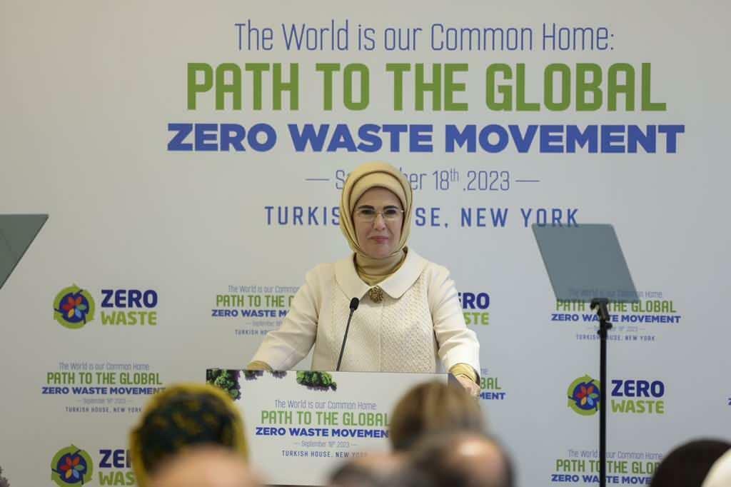 Emine Erdoğan Towards a Global Zero Waste Movement תוכנית שיתוף מדיה חברתית