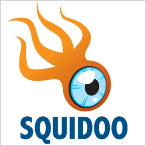 זה צילום מסך של לוגו Squidoo, שהוא יצור כתום עם ארבעה זרועות וגלגל עין כחול גדול.