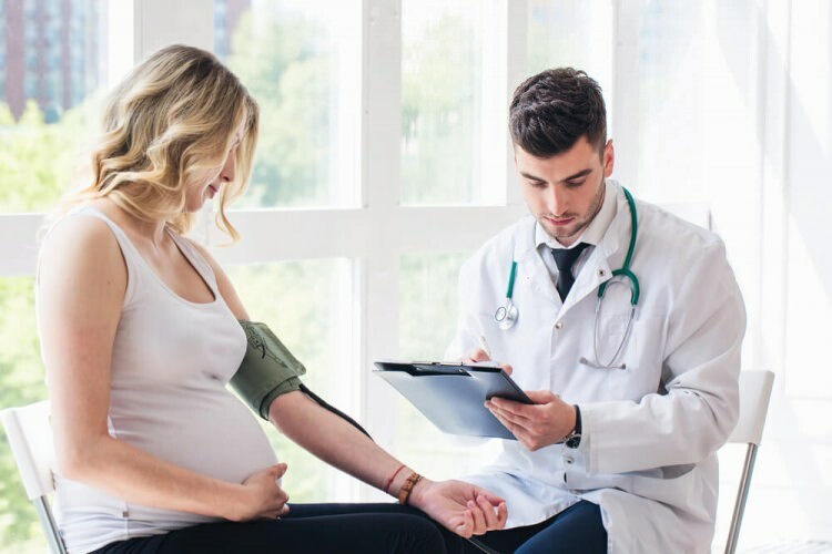 מה צריך להיות לחץ הדם במהלך ההיריון? תסמינים של לחץ דם גבוה ונפילות במהלך ההיריון