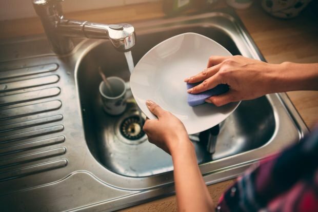 טיפים לשטיפת כלים מהירה ומעשית