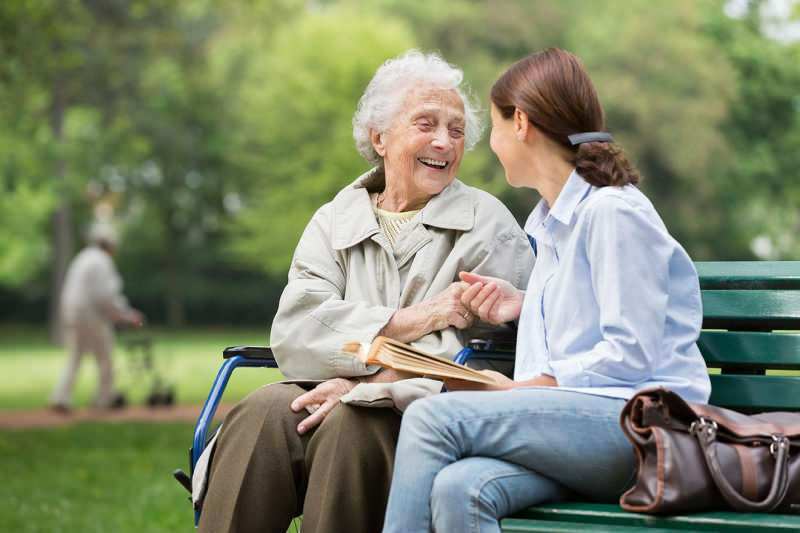 איך לטפל בקשישים