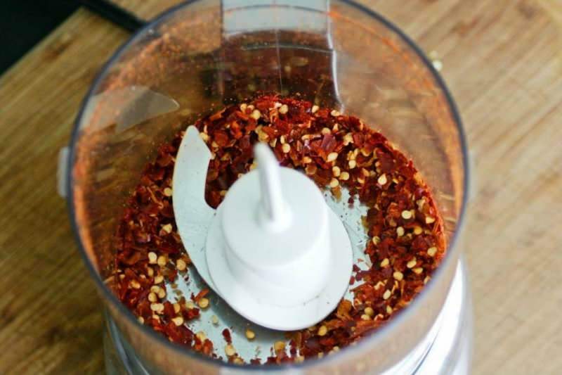 איך מכינים פלפלי צ'ילי בבית? הטריקים של הכנת פלפלי צ'ילי! מתכון פלפלי צ'ילי בארבע שלבים
