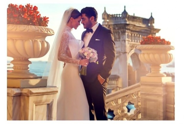 Ebru Şallı התחתן