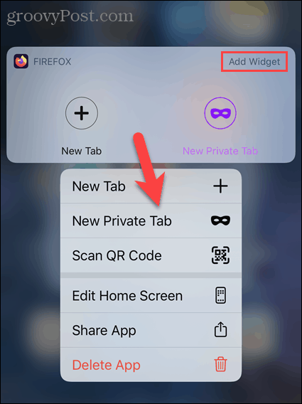 לחץ לחיצה ארוכה על סמל Firefox ב- iOS ובחר כרטיסייה פרטית חדשה