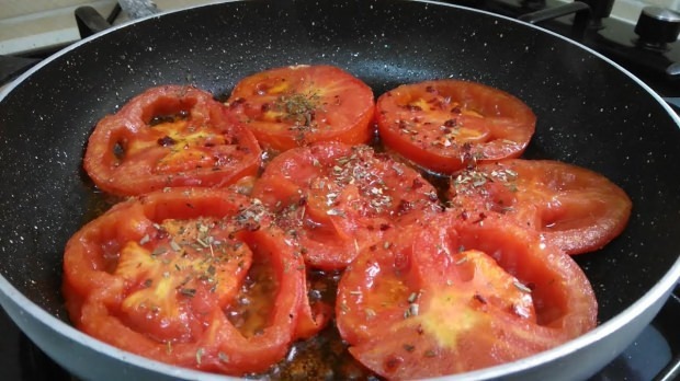 עגבניות מבושלות