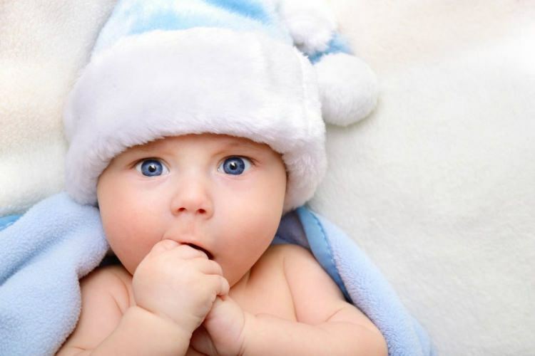 מה יש לקחת בחשבון בעת ​​קניית בגדי תינוקות?