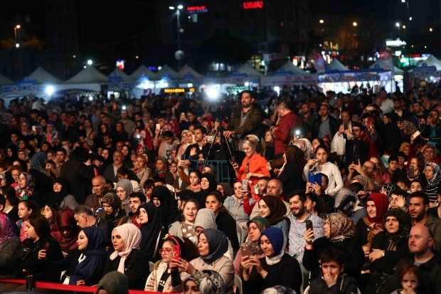 הזמר הבוסני זייד Şoto ואסרף זיא טרזי העבירו קונצרט!