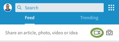 חפש את סמל מצלמת הווידאו באפליקציה לנייד של LinkedIn.
