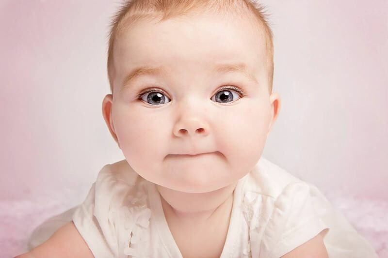מהו קשר הלשון (אנקילוגלוסי) אצל תינוקות? תסמיני קשר לשון וטיפול ...