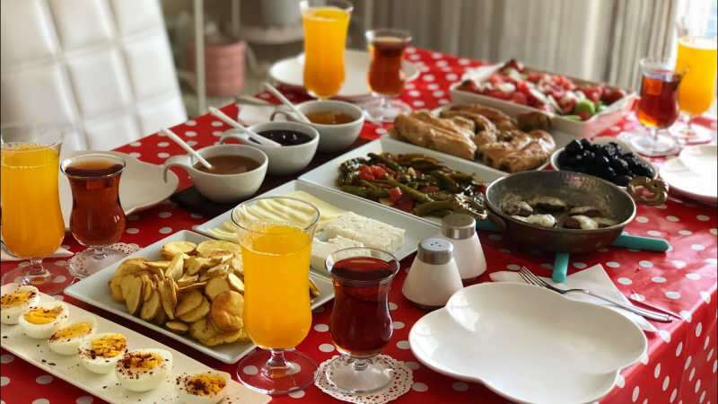 מה צריך לעשות אחרי הרמדאן? חייבת לאכול ארוחת בוקר לבוקר חג