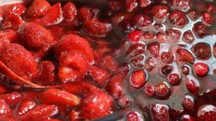 איך מכינים ריבת תותים בבית? טיפים להכנת ריבת תותים