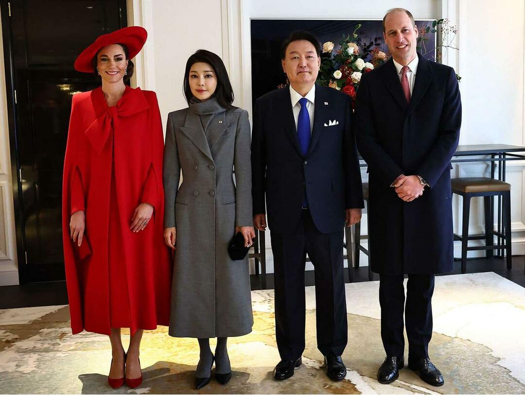 קייט מידלטון והנסיך וויליאם עם נשיא דרום קוריאה יון סוק יאול ואשתו קים קיון הי