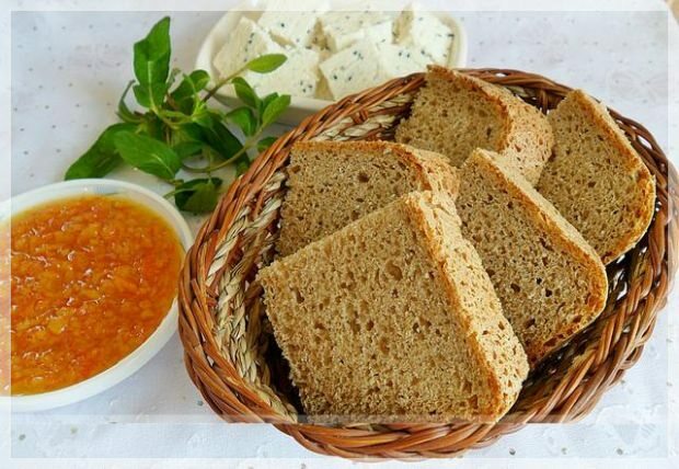 האם קשקשים מחלישים את הלחם? כמה קלוריות של לחם מקמח מלא?