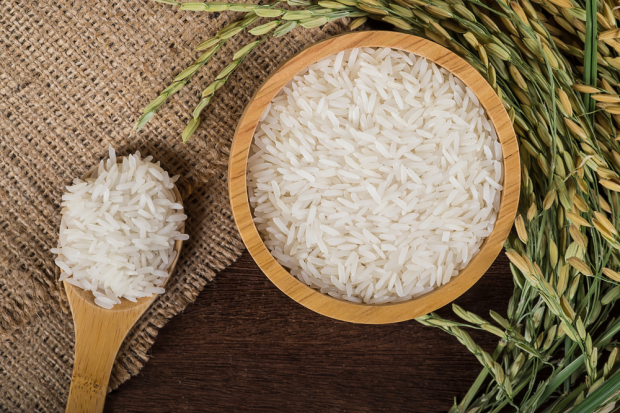 האם בליעת אורז גורמת לך לרדת במשקל
