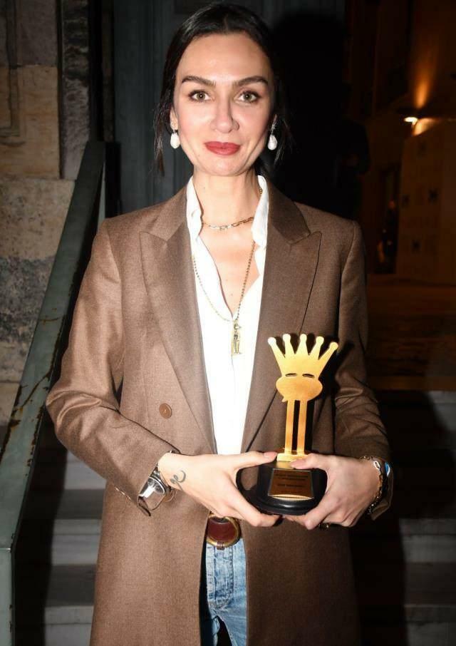 Birce Akalay זכתה בפרס השחקנית הטובה ביותר.
