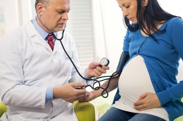 תסמינים של לחץ דם גבוה במהלך ההיריון