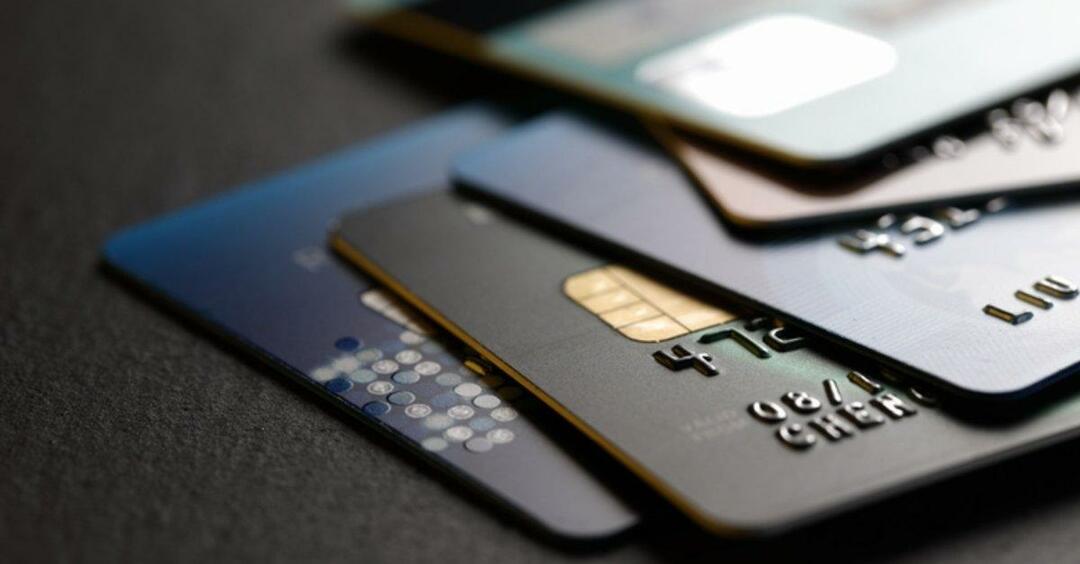 כיצד לקבל החזר עמלת כרטיס אשראי