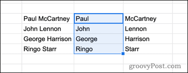 מילוי נתונים ב-Google Sheets