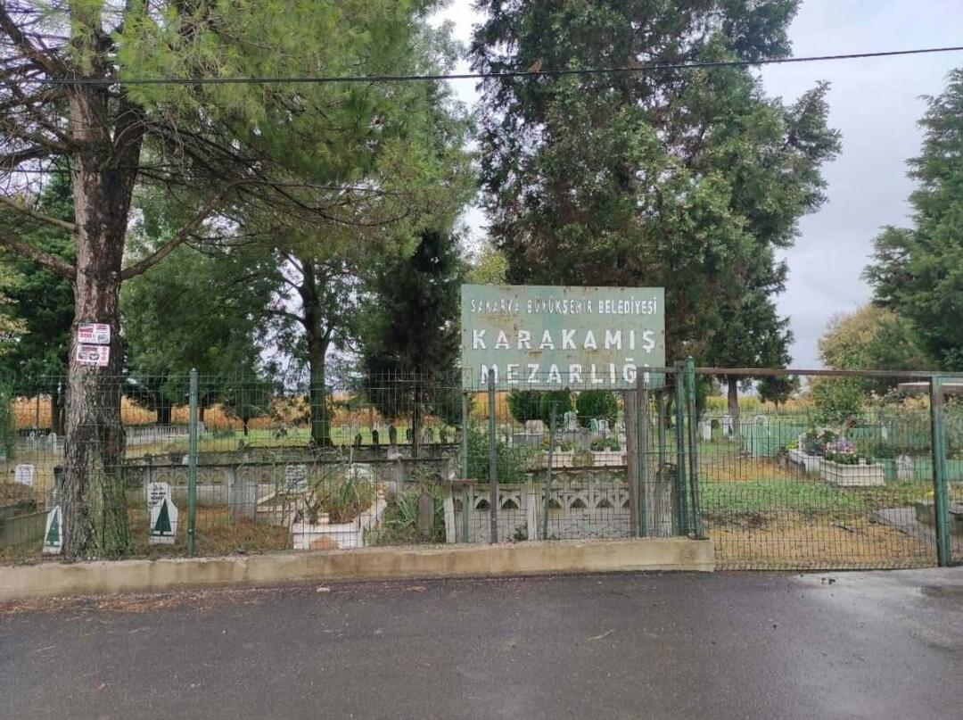 זיינפ קורטולוש נקבר בבית הקברות השכונתי