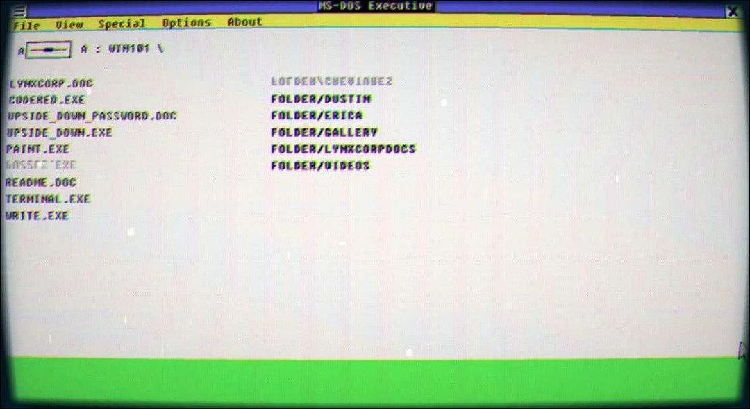 התנסו ב- Windows 1985 עם נושא המשחק ו- Throwback של חלונות 1.11