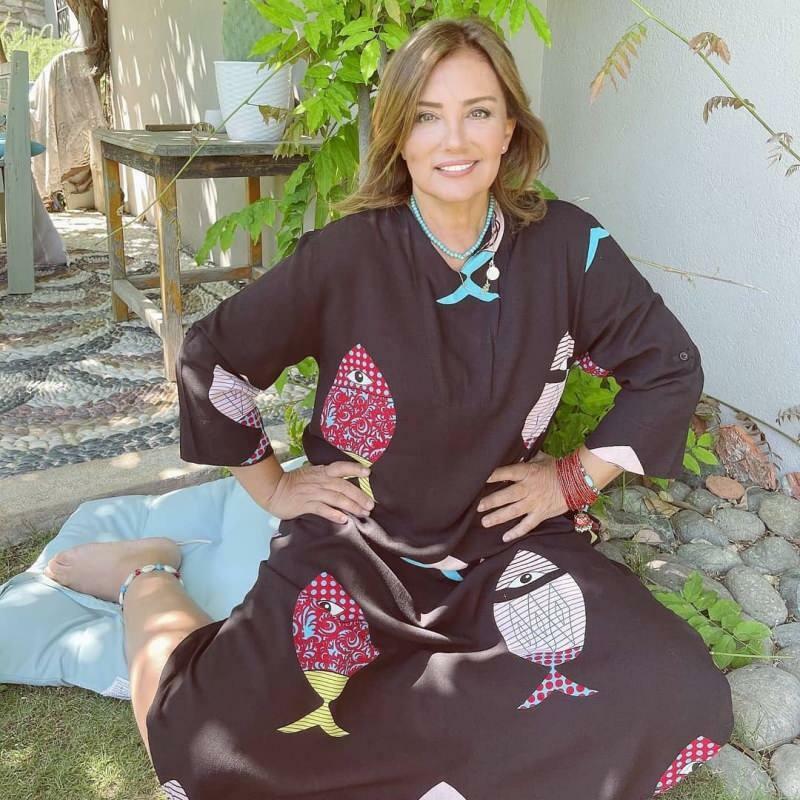 התנוחה החדשה של שחקנית המאסטר 'גמזי ביוטי' של יסילקאם, בהאר אוסטאן